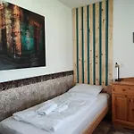 R&r Vendeghaz Dom wakacyjny