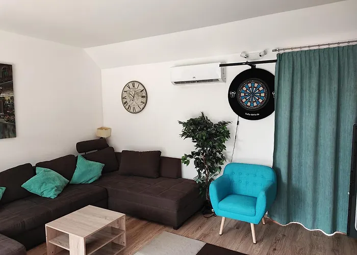 R&r Vendeghaz * 발라톤케네세