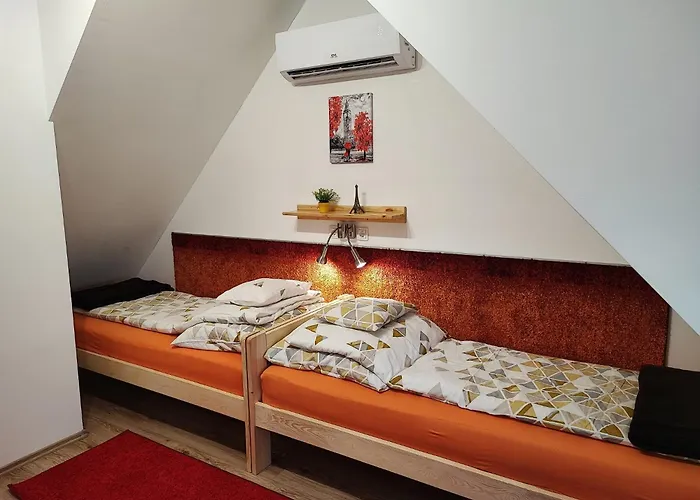 R&r Vendeghaz Dom wakacyjny