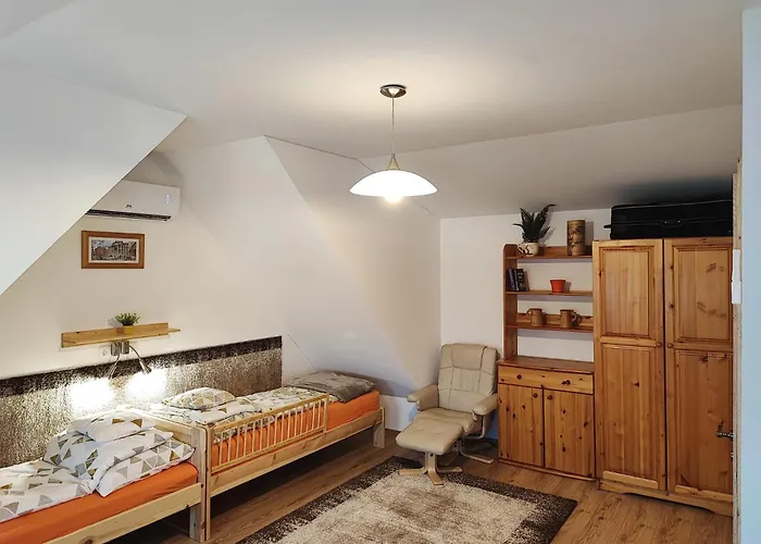 R&r Vendeghaz 펜션 발라톤케네세